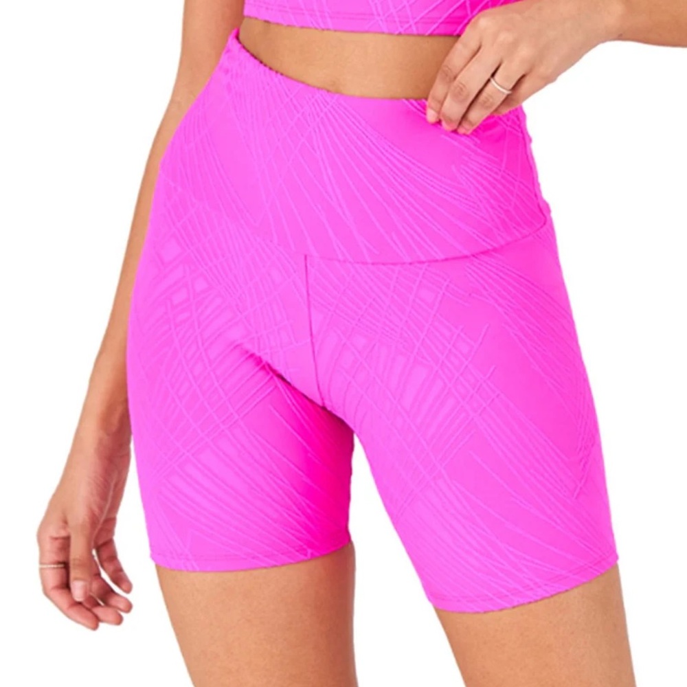 Women's Pink Geometric Shorts